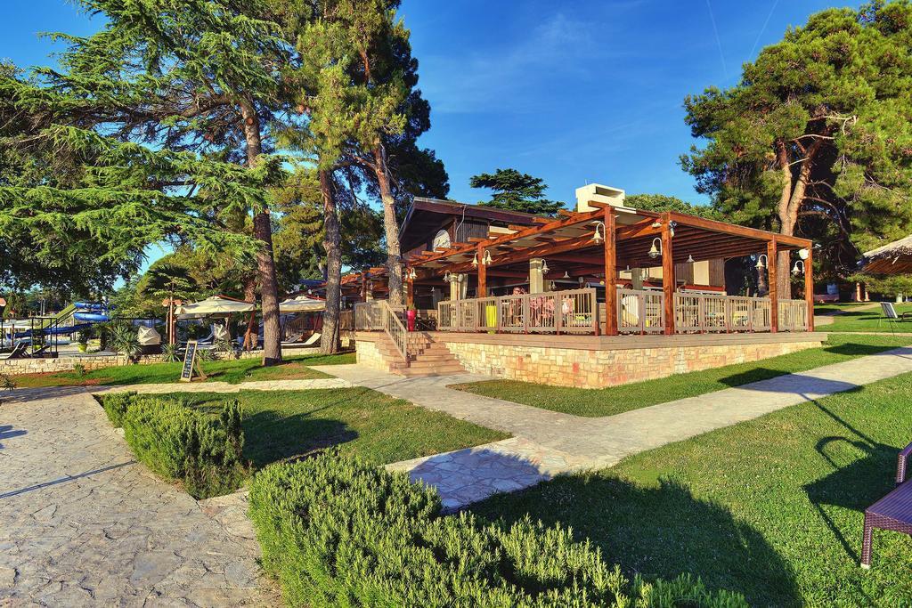 Valamar Pinia Hotel 3*