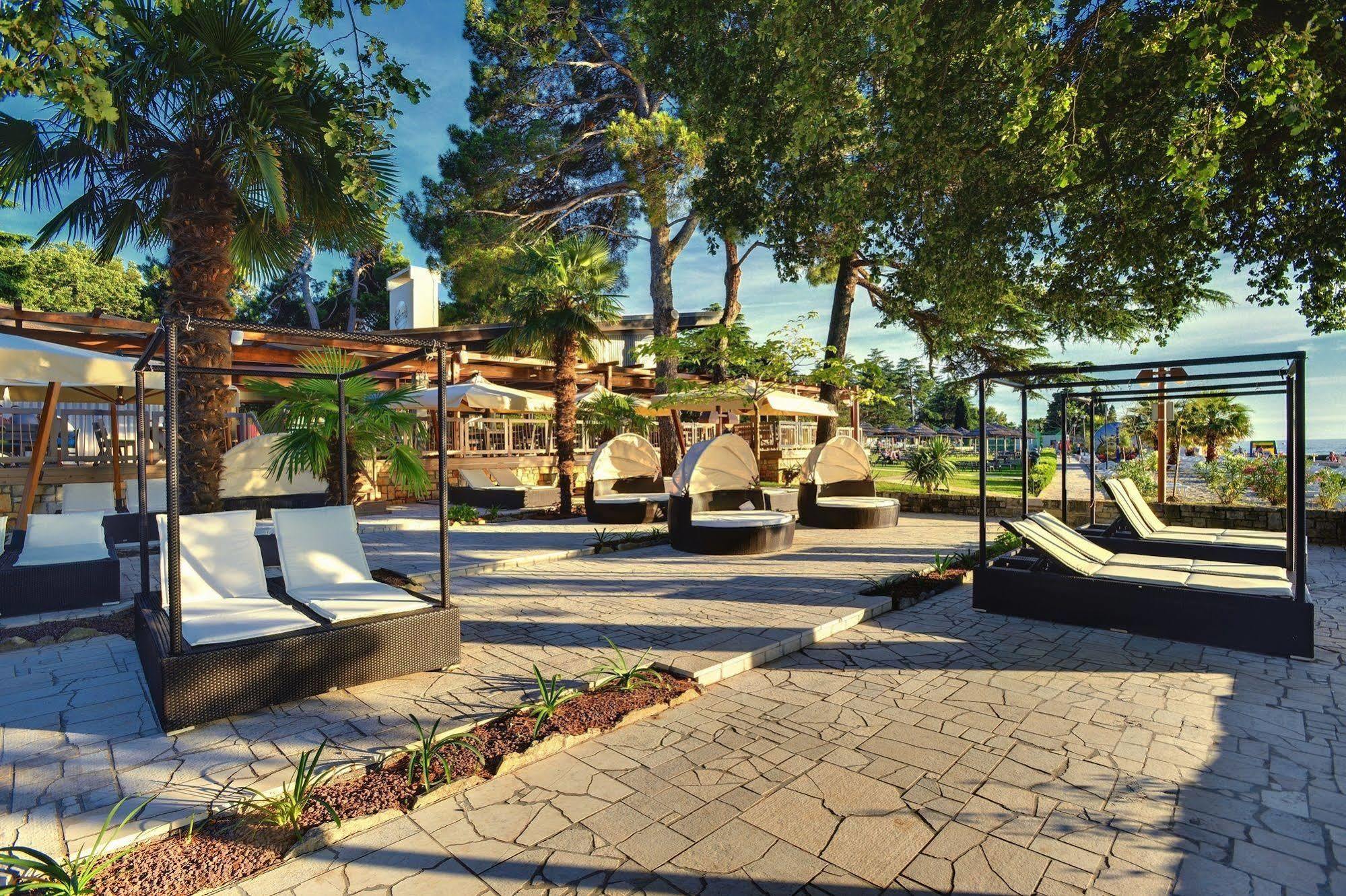 Valamar Pinia Hotel 3*