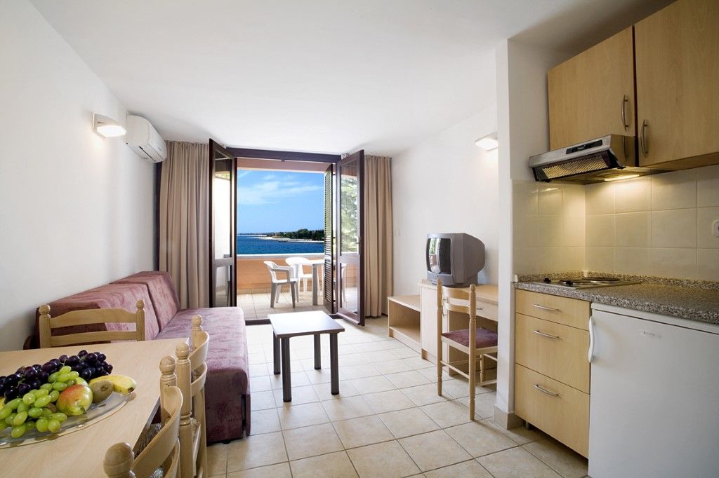 Valamar Pinia Hotel 3*