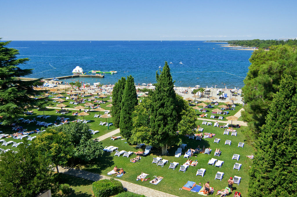 Valamar Pinia 3*